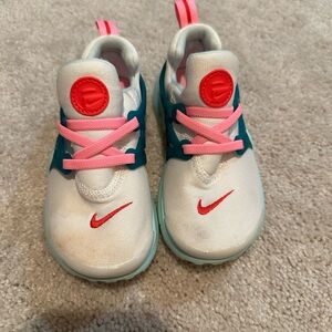 Nike Kids Shoes - White and Pink